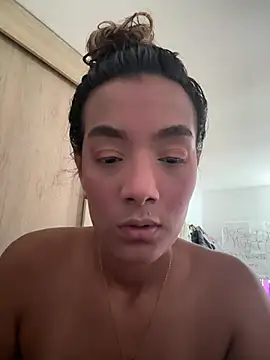 Snapshot of megan_collins96 chatting on 04-23-26, 07:59 megan collins96 online show from 04-23-26, 07:59