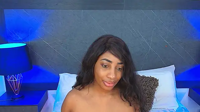 Snapshot of charlottebrowns_ chatting on 03-22-25, 01:19 charlottebrowns online show from 03-22-25, 01:19