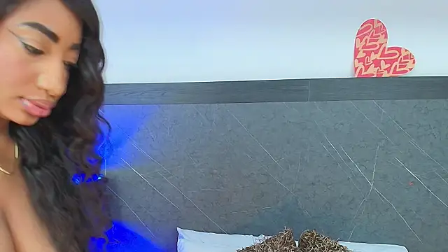 Snapshot of charlottebrowns_ chatting on 02-28-25, 12:42 charlottebrowns online show from 02-28-25, 12:42