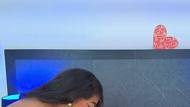 Snapshot of charlottebrowns_ chatting on 03-02-25, 09:41 charlottebrowns online show from 03-02-25, 09:41