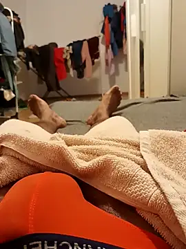 maleesa online show from 10-23-25, 03:00