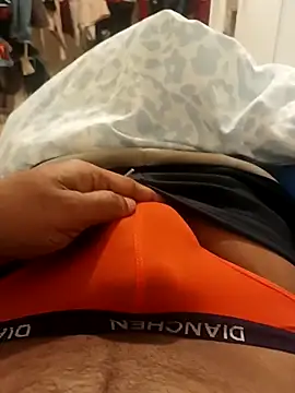 maleesa online show from 11-08-25, 01:42