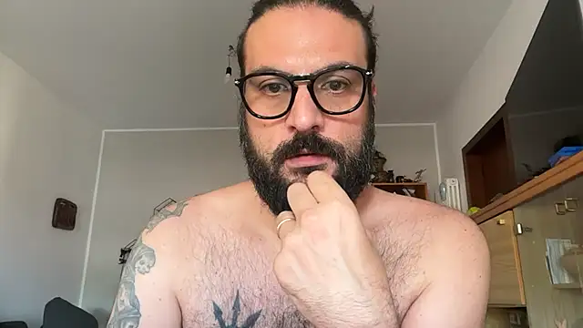 beardo85 online show from 06-23-26, 12:47