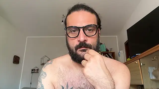 beardo85 online show from 06-13-26, 08:56
