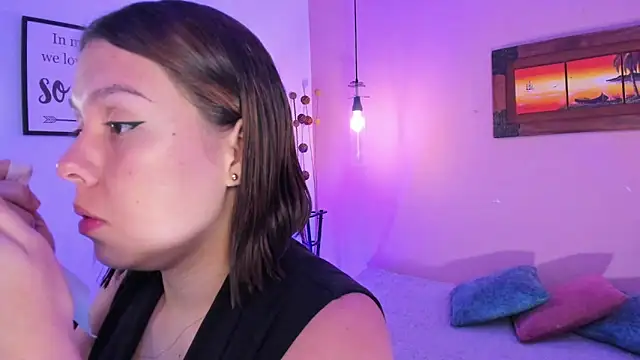 ArianaBaker online show from 03-11-25, 12:06