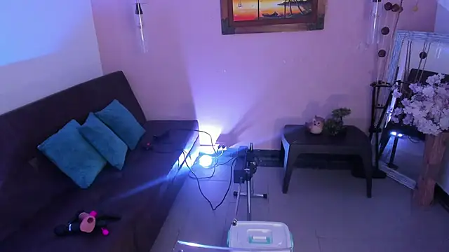 ArianaBaker online show from 11-20-25, 01:23