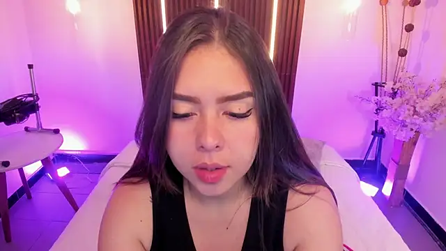 ArianaBaker online show from 05-28-26, 01:06