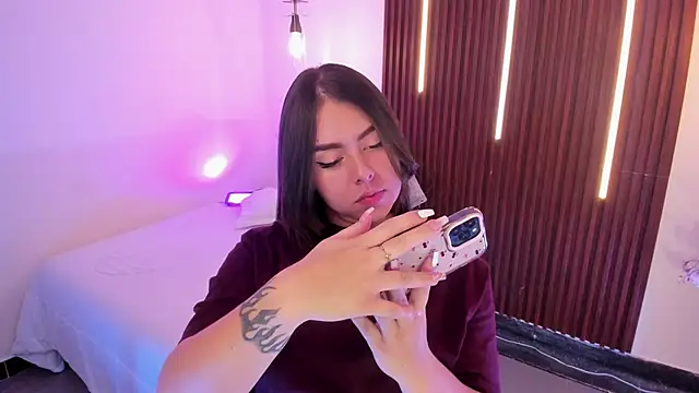 ArianaBaker online show from 03-31-26, 01:57