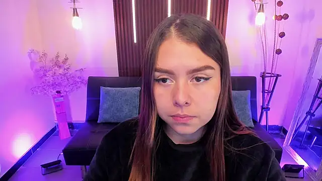 ArianaBaker online show from 01-16-26, 04:11