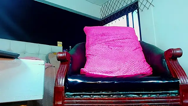 bellatrixx 69 online show from 01-14-26, 11:25