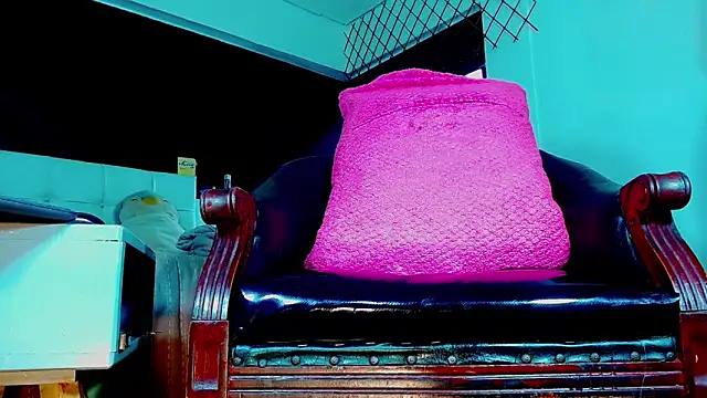 bellatrixx 69 online show from 01-08-26, 11:38