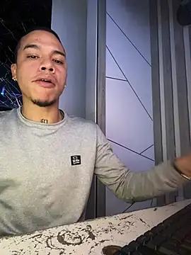 Osiiriis online show from 02-14-25, 10:04