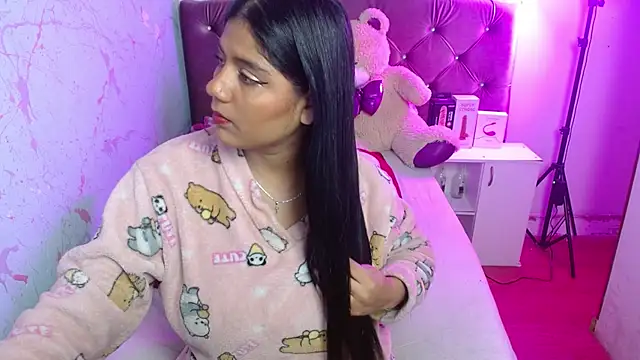 Snapshot of Candela-Smith chatting on 01-16-26, 12:42 Candela-Smith online show from 01-16-26, 12:42