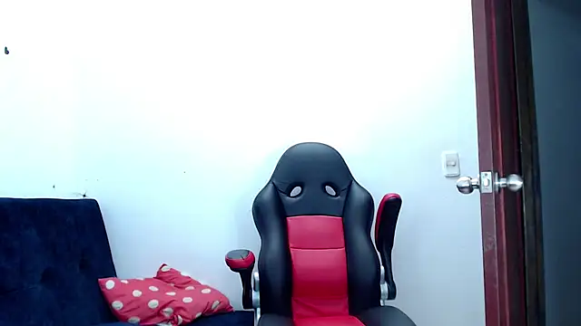 kaira sweet  online show from 03-16-25, 10:33