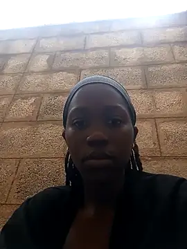 Swirly blac online show from 02-06-26, 05:36