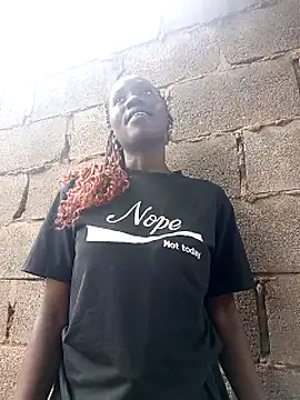 Swirly blac online show from 02-23-26, 12:06