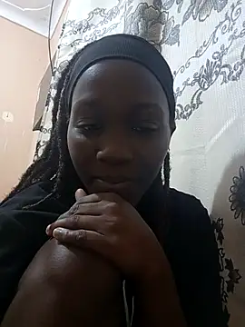 Swirly blac online show from 12-18-25, 05:01