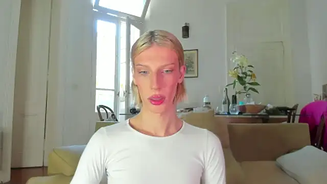 AliceSnowCatt online show from 12-16-25, 03:05