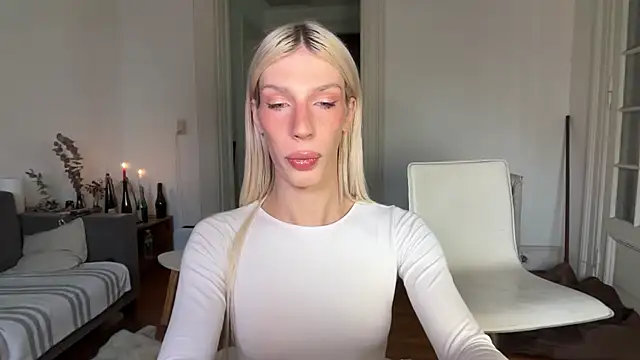 AliceSnowCatt online show from 05-09-26, 03:04