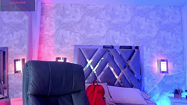 Natt collins online show from 05-02-26, 02:28