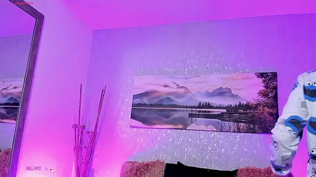 Natt collins online show from 10-12-25, 01:07