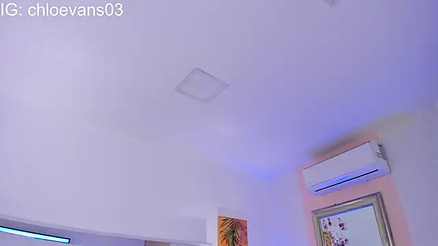 Chloe evans   online show from 12-19-25, 11:34