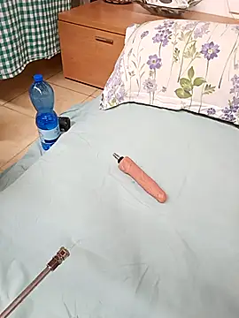 EmmaQueen4 online show from 12-02-25, 05:09