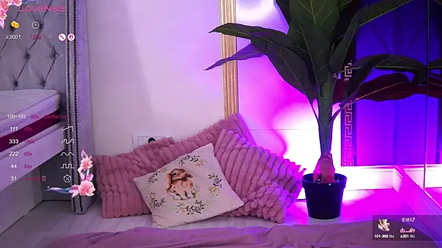 EvaWarenn online show from 10-07-25, 05:30