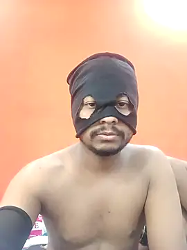 sexycouplemh09 online show from 01-13-26, 04:44