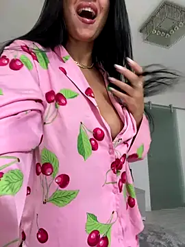  adelle online show from 09-18-25, 10:29