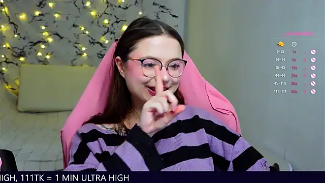 Snapshot of me__hanna chatting on 03-03-25, 02:00 me hanna online show from 03-03-25, 02:00