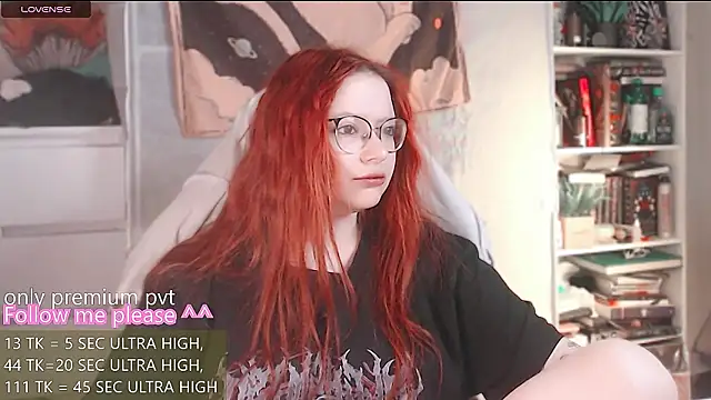 Snapshot of me__hanna chatting on 05-03-26, 02:38 me hanna online show from 05-03-26, 02:38
