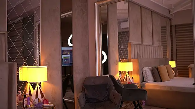 Snapshot of BlairSanders chatting on 02-14-26, 07:47 BlairSanders online show from 02-14-26, 07:47