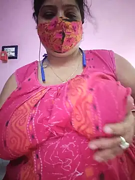 Snapshot of Kayra_34 chatting on 05-30-26, 06:31 Kayra 34 online show from 05-30-26, 06:31