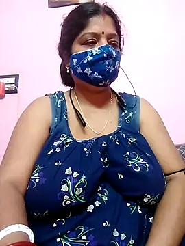 Snapshot of Kayra_34 chatting on 03-05-25, 02:23 Kayra 34 online show from 03-05-25, 02:23