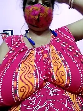 Snapshot of Kayra_34 chatting on 09-18-25, 05:27 Kayra 34 online show from 09-18-25, 05:27