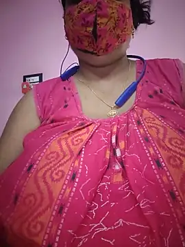 Snapshot of Kayra_34 chatting on 06-12-26, 07:06 Kayra 34 online show from 06-12-26, 07:06