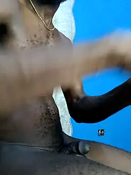 Snapshot of Bulletact chatting on 02-13-26, 01:33 Bulletact online show from 02-13-26, 01:33