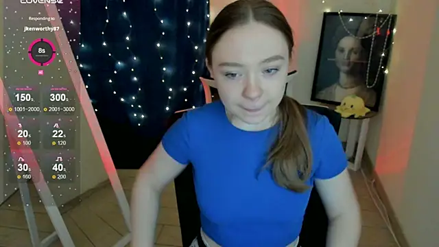 Florence meow online show from 04-22-26, 07:04