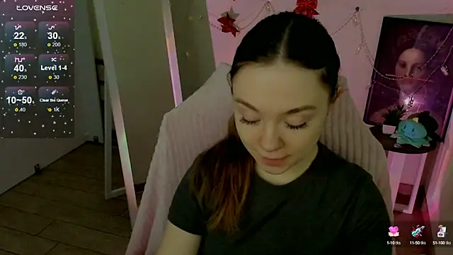 Snapshot of Florence_meow chatting on 01-25-25, 07:38 Florence meow online show from 01-25-25, 07:38