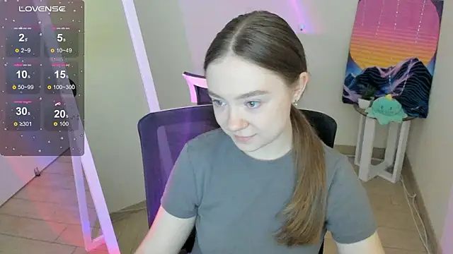 Florence meow online show from 03-25-26, 08:35