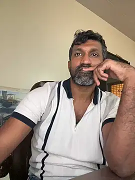 Snapshot of Mulla_indian1988 chatting on 07-02-26, 12:22 Mulla indian1988 online show from 07-02-26, 12:22