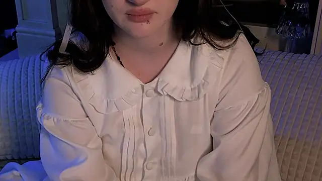 ELLIEJAY online show from 10-28-25, 05:08