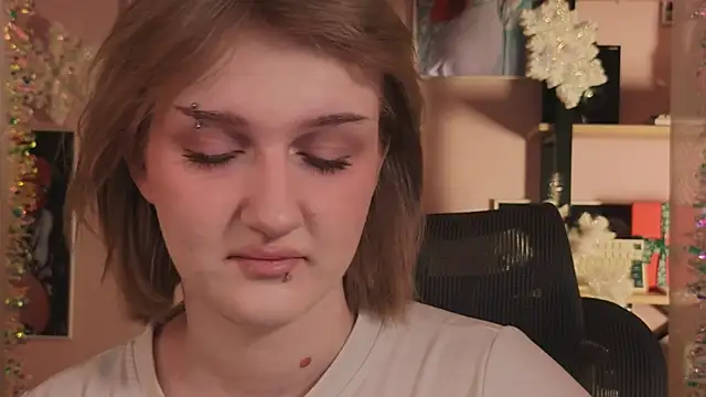 ELLIEJAY online show from 01-15-26, 05:22