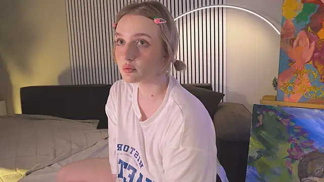 ELLIEJAY online show from 04-23-26, 05:36