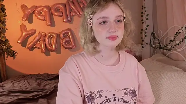 ELLIEJAY online show from 04-09-26, 05:31