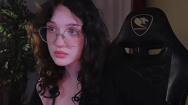 ELLIEJAY online show from 10-15-25, 05:17