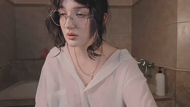 ELLIEJAY online show from 10-10-25, 05:19