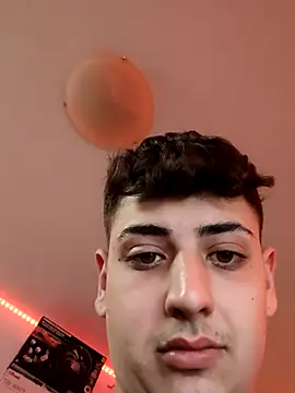 claudio20031 online show from 10-07-25, 04:19