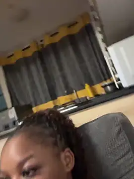 SexxyLunar online show from 03-26-26, 09:24